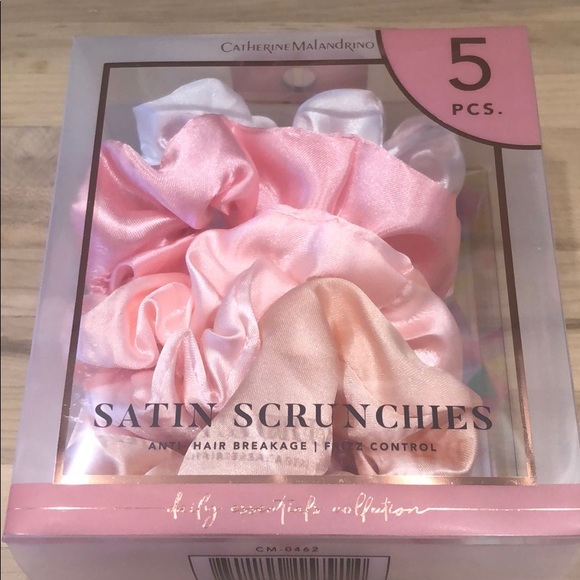 Catherine Malandrino Accessories - BNIB Catherine Malandrino Satin Scrunchies